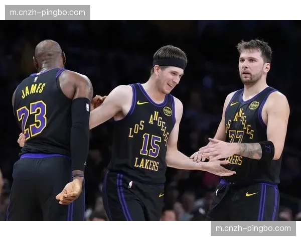 湖人团队助攻数据亮眼 球权分配合理提升进攻效率